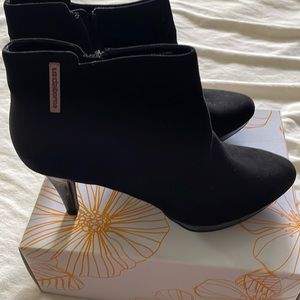 Ladies suede booties